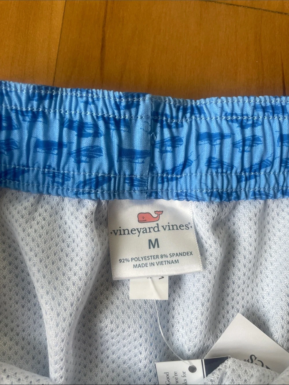 Vineyard Vines Blue Patterned Men’s Swim Trunks - Picture 2 of 5